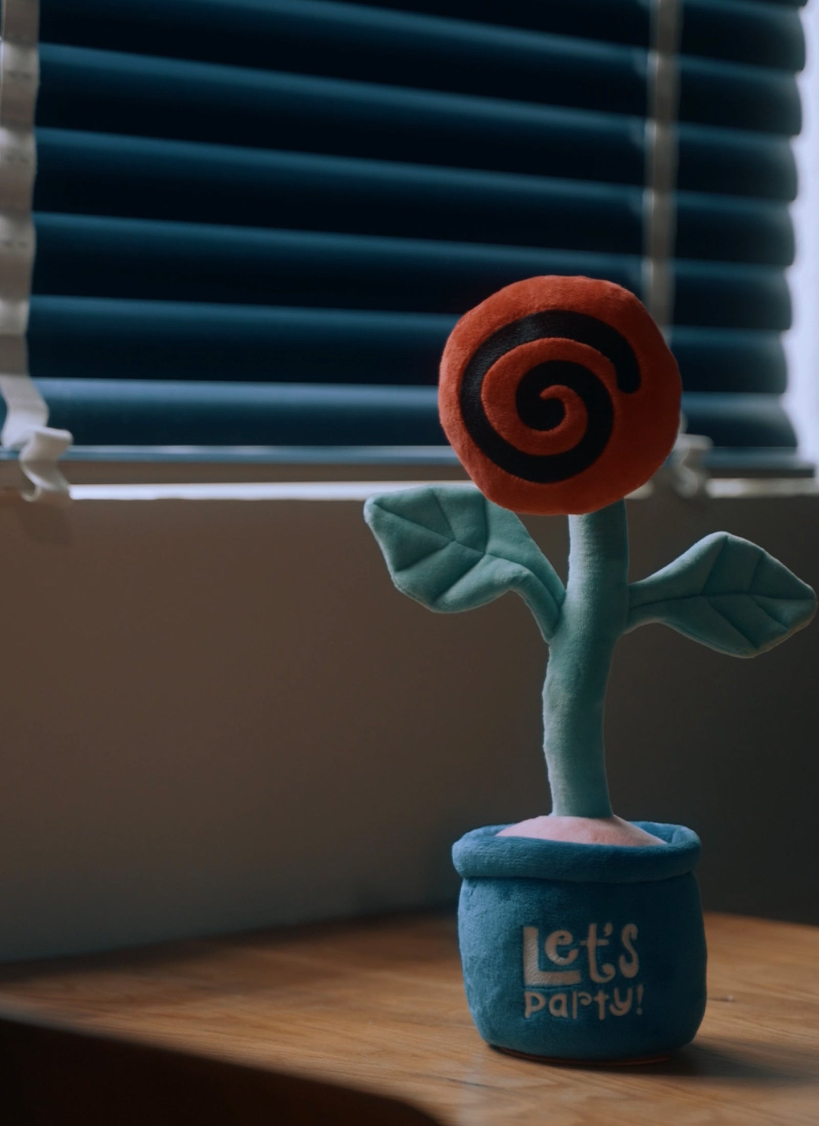 5eL “Electric Dancing Flower” - Red