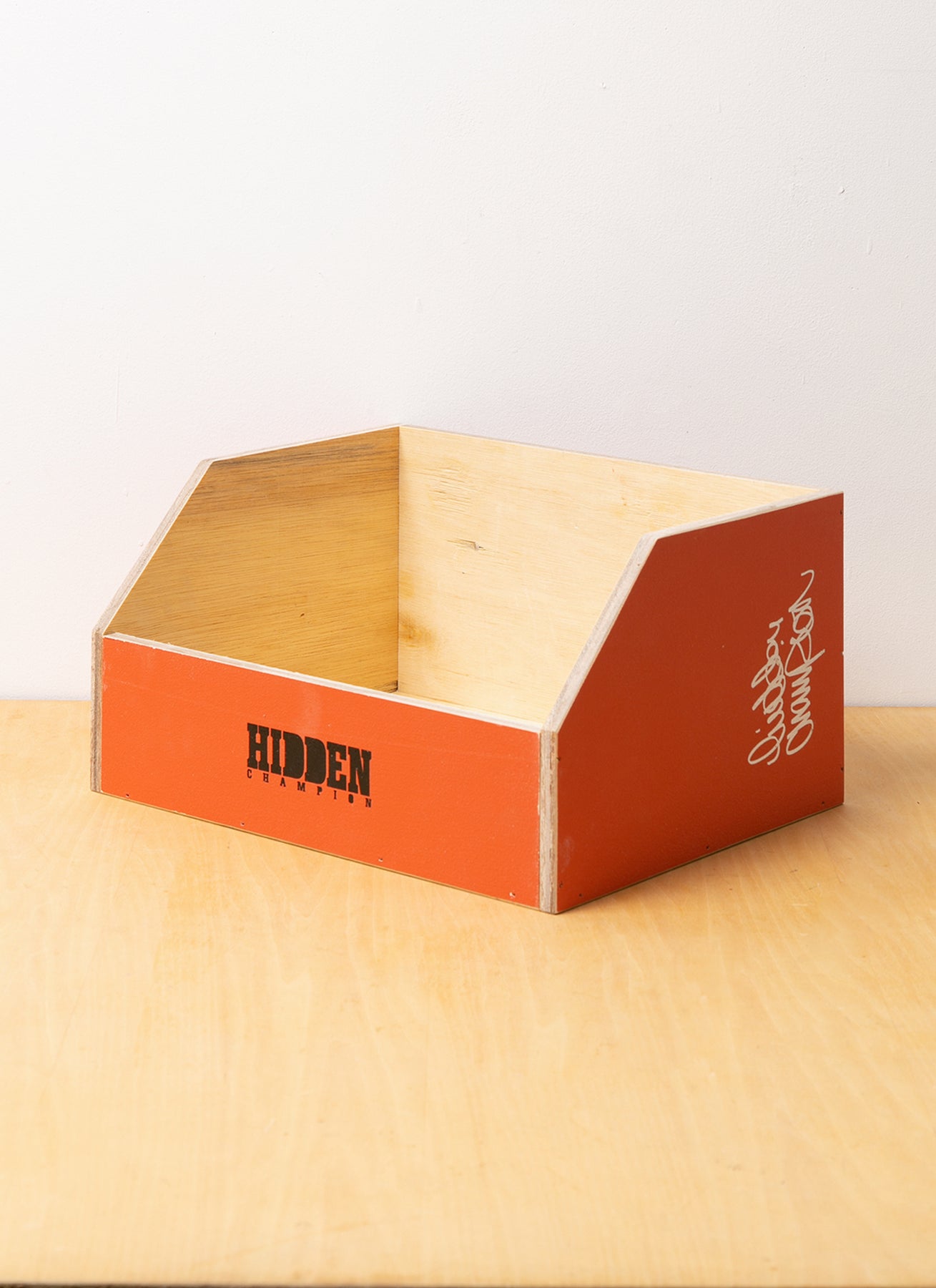 HACO 03 - HIDDEN CHAMPION ORANGE